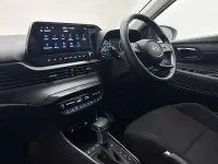 Used Hyundai Bayon Premium 100 HP (73 kW) 2024 Green SUV