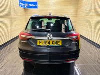 Begagnad Vauxhall Insignia Elite 140 HK (102 kW) 2014 Svart Kombi