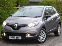 Begagnad Renault Captur Dynamique 110 HK (80 kW) 2017 Grå SUV