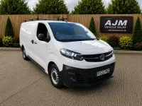 Used Vauxhall Vivaro 100 kW (136 HP) 2022 White MPV
