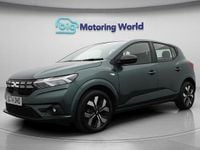Used Dacia Sandero Journey 90 HP (66 kW) 2024 Green Hatchback