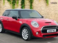 Usado Mini Cooper S Hatch 189 HP (139 kW) 2018 Vermelho Citadino