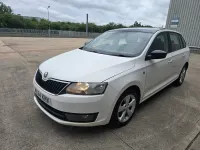 Used Skoda Rapid SE 2014 White Hatchback