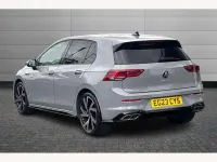 Second-hand VW Golf VIII R-line 130 CP (95 kW) 2023 Gri Hatchback