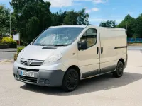 Used Vauxhall Vivaro 115 HP (84 kW) 2011 Silver MPV