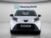 Used Toyota Aygo X PURE 72 HP (52 kW) 2022 SUV