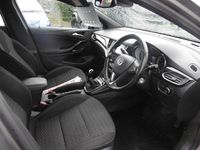 Used Vauxhall Astra SRi 105 HP (77 kW) 2016 Sable grey mett Hatchback