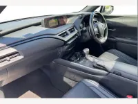 Used Lexus UX 250h Sport Line 199 HP (146 kW) 2019 White SUV