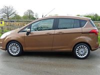 Begagnad Ford B-MAX Titanium 2012 Guld Minibuss