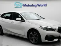Used BMW 118 Sport Line 136 HP (100 kW) 2023 White Hatchback