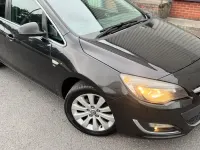 Used Vauxhall Astra Elite 2014 Black Estate