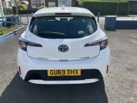 Used Toyota Corolla 122 HP (89 kW) 2019 White Hatchback