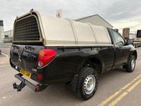 Used Mitsubishi L200 134 HP (98 kW) 2015 Black Pickup