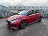 Käytetty Hyundai i20 204 HP (150 kW) 2022 Punainen Viistoperä
