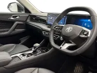 Used MG HS Trophy 170 HP (125 kW) 2024 Solid  white pearl SUV