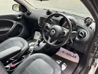 Used Smart ForFour Premium 71 HP (52 kW) 2017 Black Hatchback