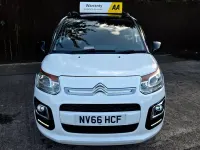 Used Citroën C3 Picasso Platinum 100 HP (73 kW) 2017 White MPV