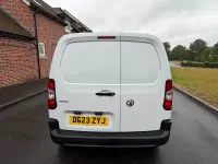 Used Vauxhall Combo 100 HP (73 kW) 2023 White MPV