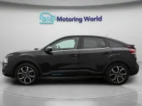 Used Citroën e-C4 Shine 100 kW (136 HP) 2022 Hatchback