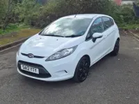 Używany Ford Fiesta 2012 Biały Hatchback