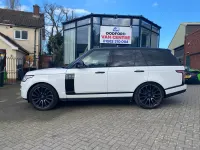 Used Land Rover Range Rover Vogue 2015 White SUV