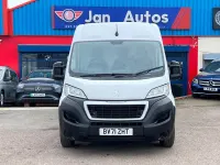 Usado Peugeot Boxer S 140 HP (102 kW) 2021 Branco Van