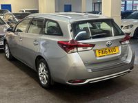 Used Toyota Auris Hybrid 2016 Grey Estate