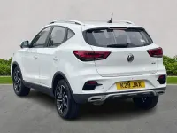 Usado MG ZS Exclusive 106 CV (77 kW) 2022 Blanco SUV