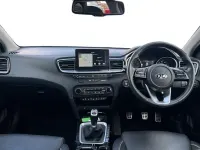 Used Kia Ceed First Edition 140 HP (102 kW) 2019 Red Hatchback