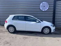 Begagnad VW Golf VII S 115 HK (84 kW) 2020 Vit Halvkombi