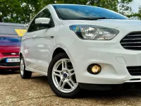 Used Ford Ka Plus Zetec 70 HP (51 kW) 2018 White Hatchback