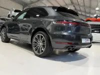 Used Porsche Macan Turbo 440 HP (323 kW) 2019 Grey SUV