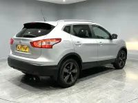 Used Nissan Qashqai N-Connecta 110 HP (80 kW) 2017 Silver SUV