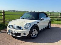 Begagnad Mini ONE 98 HK (72 kW) 2011 Vit Halvkombi