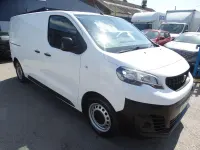Used Peugeot e-Expert 100 kW (136 HP) 2022 White Van