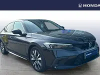 Begagnad Honda Civic Elegance 143 HK (105 kW) 2025 Svart Halvkombi