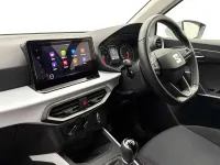 Used Seat Arona SE Technology 94 HP (69 kW) 2022 White SUV