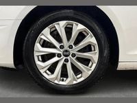 Used Audi A4 Comfort 147 HP (108 kW) 2023 White Sedan