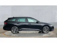 Used Skoda Octavia SportLine 150 HP (110 kW) 2025 Black magic pearl effect Estate