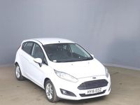 Used Ford Fiesta Zetec 2016 White Hatchback