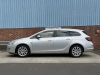 Used Vauxhall Astra 114 HP (83 kW) 2011 Silver Estate
