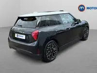 Used Mini Cooper Exclusive 160 kW (218 HP) 2026 Hatchback