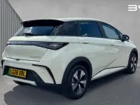 New BYD Dolphin Active 69 kW (95 HP) 2026 White Hatchback
