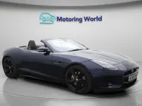 Usado Jaguar F-Type R-Dynamic 300 HP (220 kW) 2019 Azul Cabrios