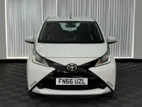 Used Toyota Aygo X-play 69 HP (50 kW) 2016 White Hatchback