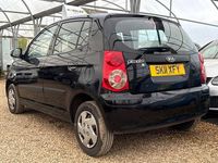 Usado Kia Picanto 60 CV (44 kW) 2011 Negro Utilitario