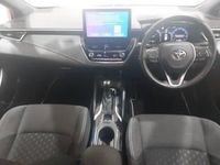 Usado Toyota Corolla 140 HP (102 kW) 2023 Vermelho Carrinha