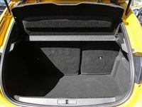 Used Peugeot 208 Allure 101 HP (74 kW) 2020 Yellow Hatchback