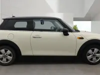 Used Mini Cooper Hatch 2016 White Hatchback