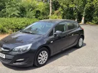 Used Vauxhall Astra 113 HP (83 kW) 2013 Black Hatchback